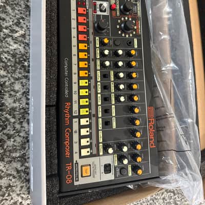 Roland Boutique Series TR-08 Analog Modeling Drum Machine 2017 - Present - Black
