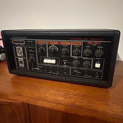 Roland Chorus Echo RE-501 1980s classic delay, reverb and chorus image 7
