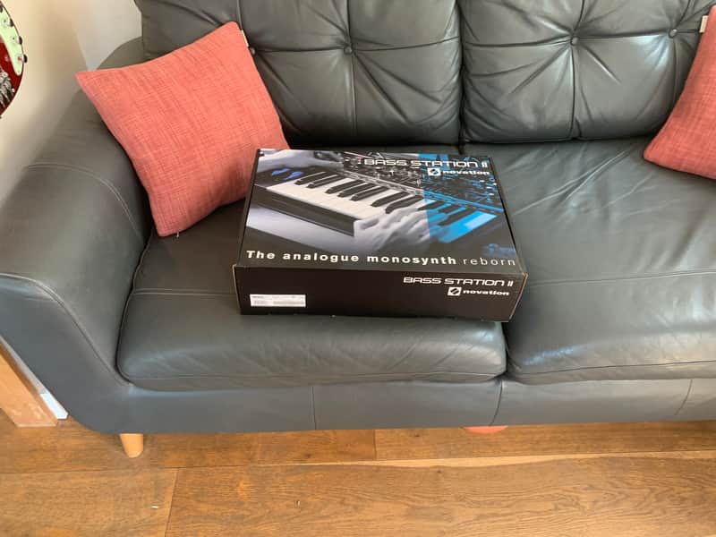 Novation Bass Station II 25-Key Monophonic Synthesizer 2013 - Present - Black image 1