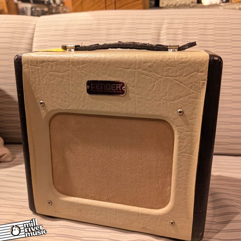 Fender Champ "600" - Used image 1