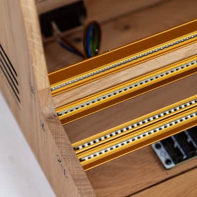 2 Many Synths - 13U 104HP Solid oak Eurorack case with GOLD rails image 2