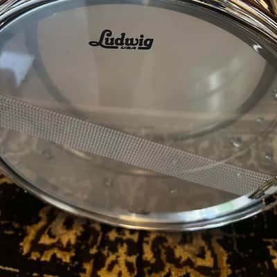 Ludwig LM402B Supraphonic 6.5x14" 10-Lug Aluminum Snare Drum - Chrome-Plated image 4