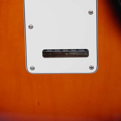 Fender Standard Stratocaster with 920D Hush Puppies pickups, G&G Case, Vintage Tremolo, Rosewood Fretboard 1993 - 1997 - Brown Sunburst image 12