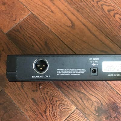 Shure T4V Wireless Microphone Receiver Only image 5