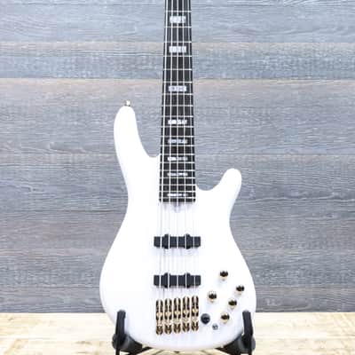 Yamaha BBNE2 Nathan East Signature Model 5-String White Electric Bass w/Case image 2