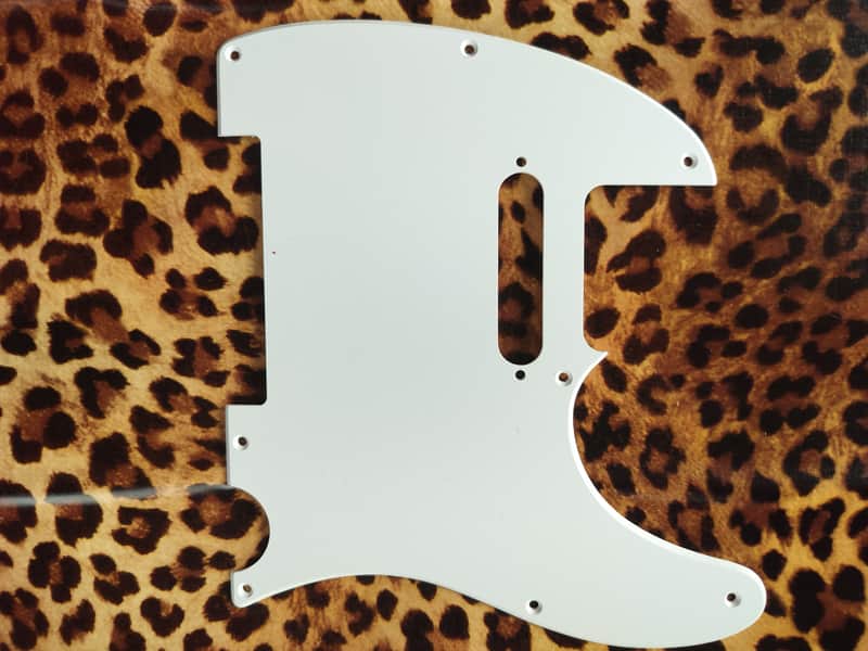 Fender Squire Telecaster pickguard- White image 1