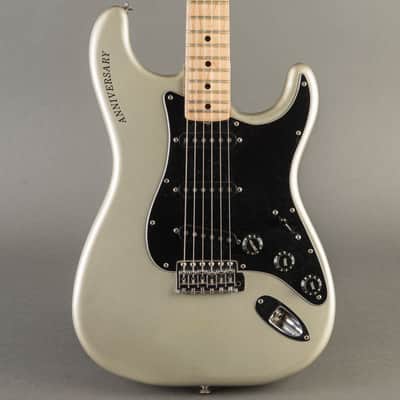 Fender 25th Anniversary Stratocaster 1979, Silver image 1