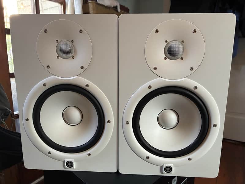 Yamaha HS8 8" Powered Studio Monitor (Pair) 2015 - Present - White image 1