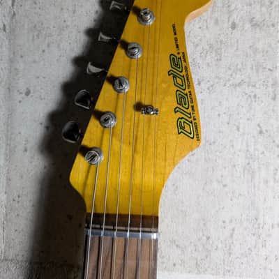 Levinson Blade R-2 Stratocaster 90's Sun burst MOD image 6