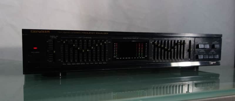 GenEXXA 10 Band Stereo Frequency Equalizer 31-9082 - spectrum analyzer + IMX Expander égaliseur image 1