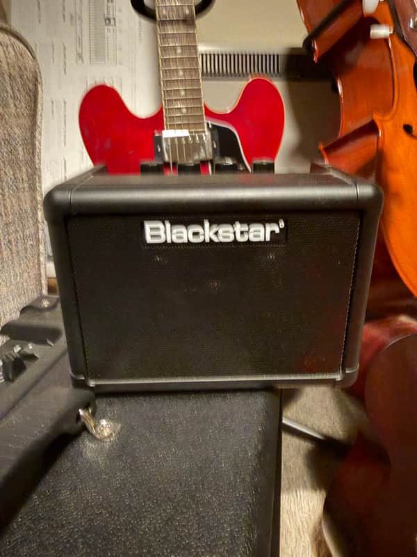 Blackstar Fly 3 3-Watt 1x3" Battery-Powered Mini Guitar Combo 2014 - Present - Black image 1