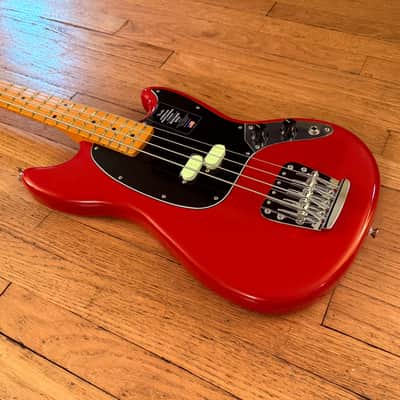 Fender American Professional Classic Mustang Bass, Faded Dakota Red image 4