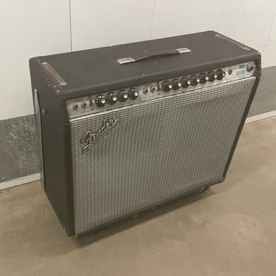 Fender Twin Reverb 2-Channel 100-Watt 2x12" Guitar Combo 1972 - 1976 - Silverface image 2