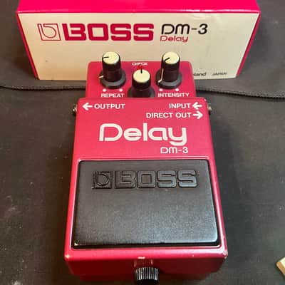 Boss DM-3 Delay (Green Label) 1984 - 1986 - Red image 1