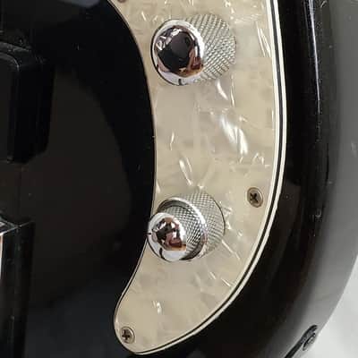 Peavey Axcelerator 6-string Bass image 6