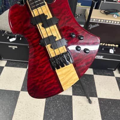 B.C. Rich Heritage Classic Mockingbird Bass image 15