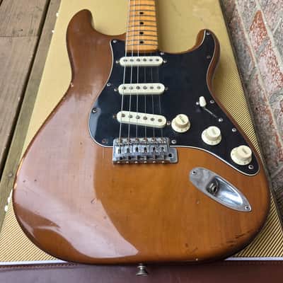 Vintage 1974 Fender Stratocaster Electric Guitar w/ Tweed Hardshell Case! Staggered Pole Pickups, Tuxedo Plastic! image 5