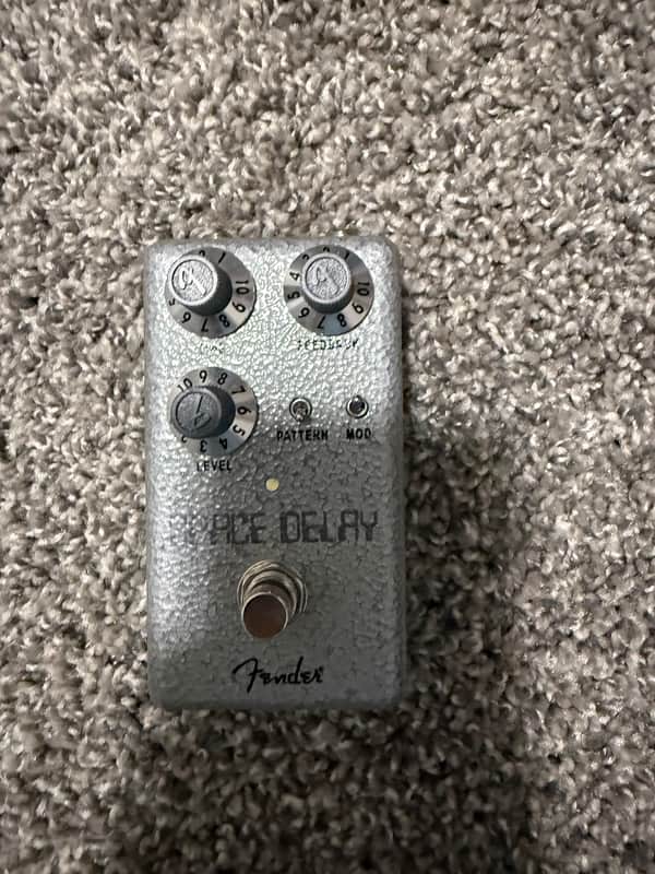 Fender Hammertone Space Delay