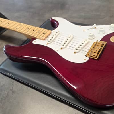 Fender Custom Shop Stratocaster 40th Anniversary Concert Limited Edition 1994 UK Exclusive ARTIST ONLY Eric Clapton Mark Knopfler Rory Gallagher George Harrison Keith Richards etc Ruby Red Ash Body Gold Hardware AAA Flame Neck USA American FSR Guitar image 3