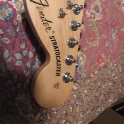 Fender Stratocaster AM SPEC STRAT HSS RW 3TSB 2013 - Tobacco Sunburst image 3