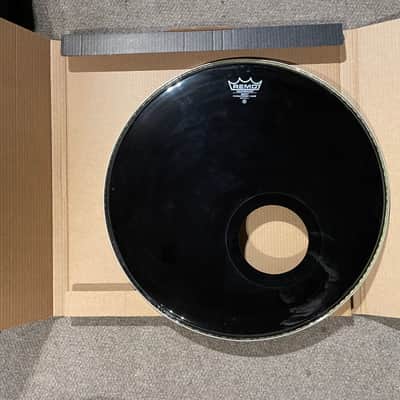 Remo Powerstroke Ebony 22” w. factory hole image 1