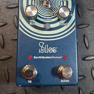 EarthQuaker Devices Silos Multi-Generational Time Reflection Delay Device image 2