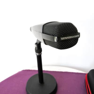 Sennheiser MD 421-U-4 Cardioid Dynamic Microphone image 7