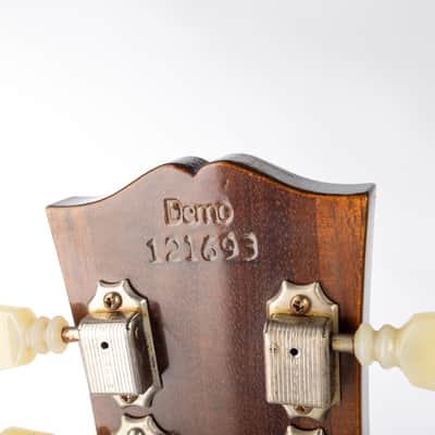 Gibson Custom 1961 ES-335 Reissue VOS, Vintage Burst | Demo image 10