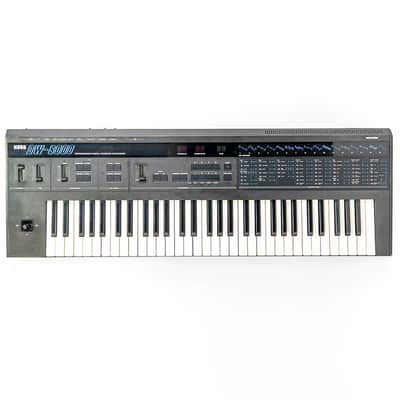 Korg DW-8000 8-Voice 61-Key Synthesizer w/ Case – Classic Digital/Analog Hybrid