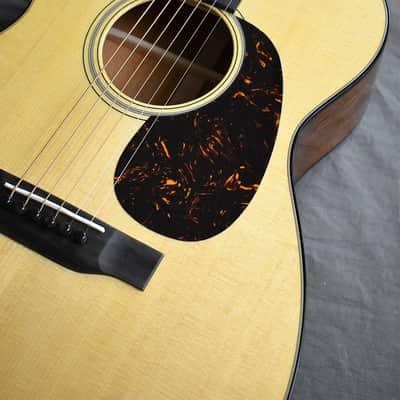 Martin Standard Series 00-18 image 7