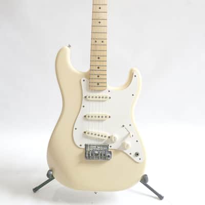 Fender Standard Stratocaster with Maple Fretboard 1983 - 1984 - Ivory White image 1