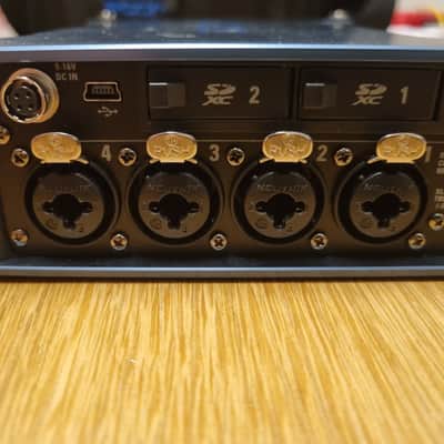 Zoom F8 Field Recorder 2010s - Black + PCF-8 protective case image 8