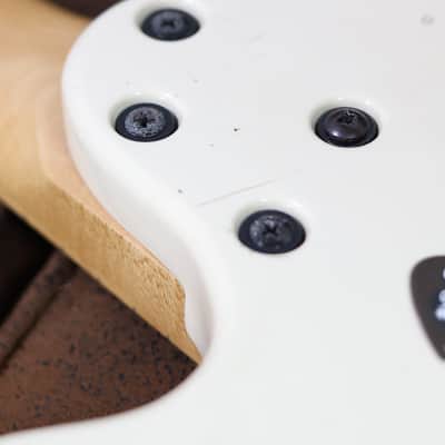 Godin Radiator 2000 | White Pearloid image 16