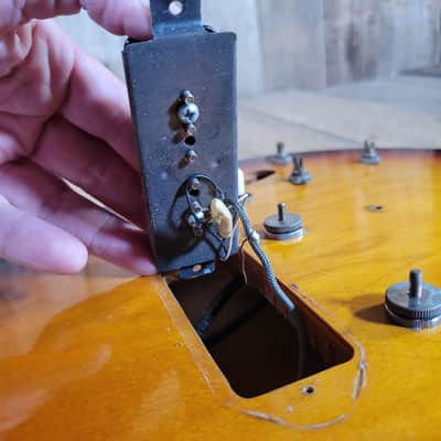 Gibson ES-330 with Factory Bigsby - All Original 1966 - Sunburst image 21