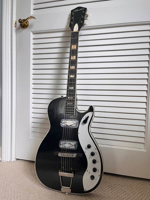 Silvertone Jupiter 1423