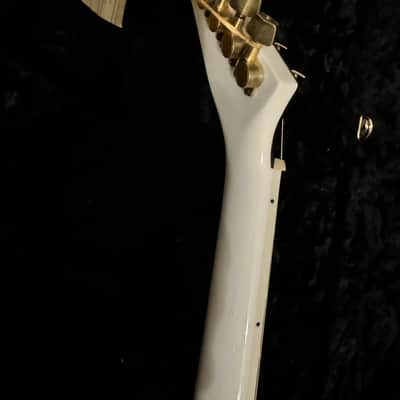 Jackson Randy Rhoads Concorde Tribute 2010 - White image 15