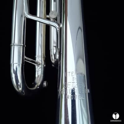 Beautiful Getzen Eterna Severinsen Model trumpet case mouthpiece gamonbrass image 21