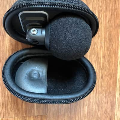 Shure MOTIV MV88 iOS Digital Stereo Condenser Microphone 2015 - Present - Black image 3