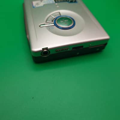 Panasonic rq-sx59 late 90s - Silver walkman portable cassette player image 4