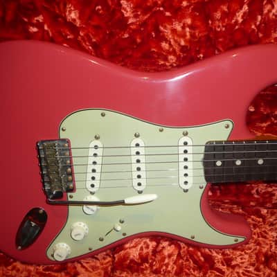 Fender Custom Shop Ltd Limited Edition '62/'63 Stratocaster Journeyman Fiesta Red (CZ560159) image 3