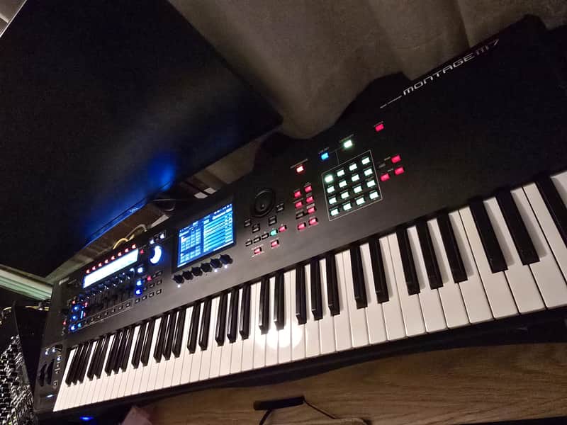 Yamaha Montage M7 76-Key Synthesizer 2023 in Superb Condition image 1