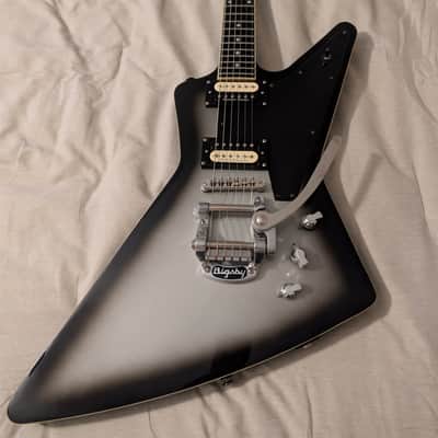 Epiphone Brendon Small Signature "Thunderhorse" Explorer 2013 - Silverburst image 14