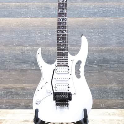 Ibanez JEMJRL Steve Vai Signature Model Left-Handed White Electric Guitar image 2
