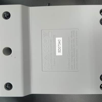 Roland GO:LIVECAST Smartphone Live Streaming Mixer 2020 - White image 3