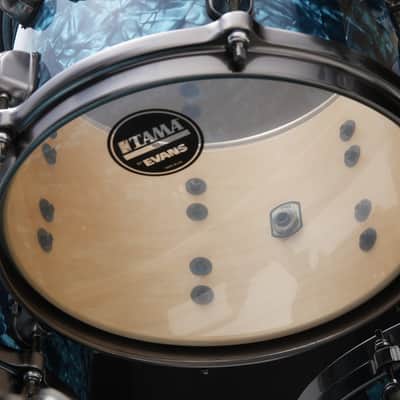 Tama Starclassic Maple 4-piece shell pack with 22" bass drum, Smoked Black Nickel Shell Hardware image 3