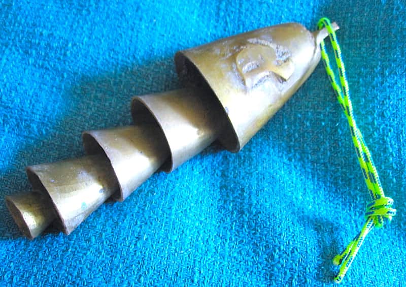 Camel Bells - Vintage image 1