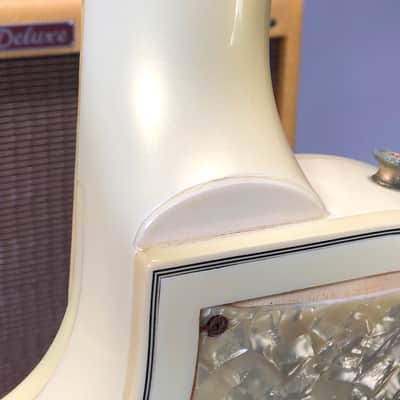 Gibson Les Paul Rare Custom Shop Original One Off Design "Glitter Girls" 1989 Pearl White image 19