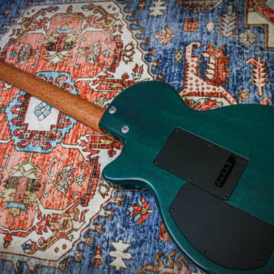 TOM ANDERSON USA Carved Top Bobcat "Bora Bora Burst + Rosewood" (2020) image 16