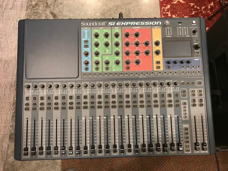 Soundcraft Si Expression 2 24-Channel Digital Mixer (with case) image 1