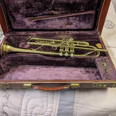 Olds Rafael Mendez Trumpet 1960 - Laquer image 2